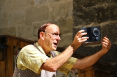 Tout le Monde aime Robert 10 * 5184 x 3456 * (6.36MB)